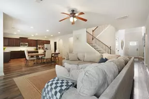 204 Villa Grande Dr, Locust Grove, GA 30248 - Photo 7