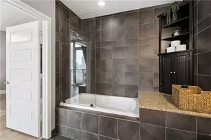 1080 Peachtree St NE, Atlanta, GA 30309 - Photo 17