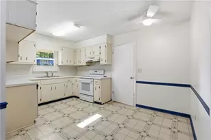 3061 Karen Ln, Marietta, GA 30062 - Photo 11