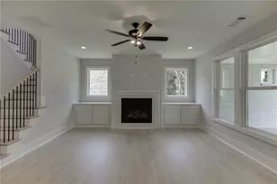 250 Wilbanks St, Buford, GA 30518 - Photo 13