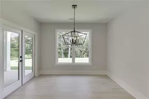 250 Wilbanks St, Buford, GA 30518 - Photo 23