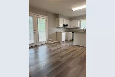 218 Ridge Trail, Riverdale, GA 30274 - Photo 7