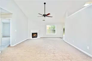 5502 Walnut Ln, Lithonia, GA 30038 - Photo 7