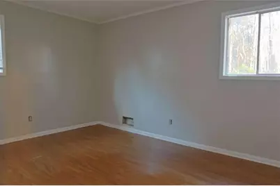 6540 Connell Road, South Fulton, GA 30349 - Photo 5