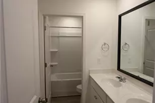 6015 Deer Run St, Union City, GA 30291 - Photo 65