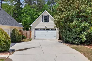 836 Winding Grove Ln, Loganville, GA 30052 - Photo 3