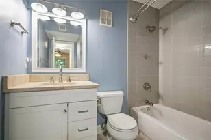 2762 Vinings Central Dr SE, Atlanta, GA 30339 - Photo 7