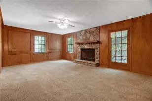 1153 Wind Hill Ln SW, Marietta, GA 30064 - Photo 21