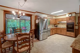 1153 Wind Hill Ln SW, Marietta, GA 30064 - Photo 11
