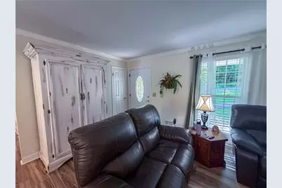 210 Greenwood Lane, Carrollton, GA 30117 - Photo 7