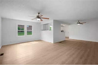 119 Hunt Drive NE, Calhoun, GA 30701 - Photo 3
