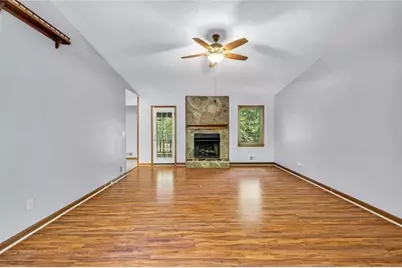 1430 Hillside Place SE, Conyers, GA 30094 - Photo 3