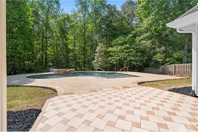 681 Templeton Drive, Loganville, GA 30052 - Photo 13