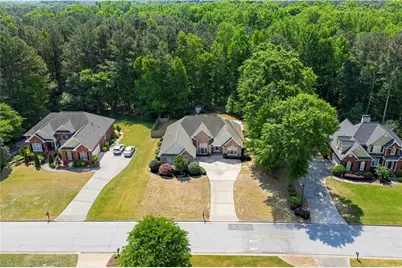 681 Templeton Drive, Loganville, GA 30052 - Photo 17