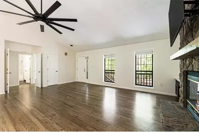 190 Red Coat Pass, Jasper, GA 30143 - Photo 5