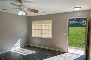 4542 Candlestick Ln, Oakwood, GA 30566 - Photo 3