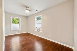 1022 Ashby Grove SW, Atlanta, GA 30314 - Photo 13