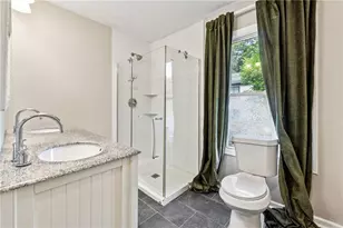 1022 Ashby Grove SW, Atlanta, GA 30314 - Photo 9