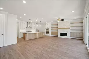 5695 Broad River Vw, Peachtree Corners, GA 30092 - Photo 7