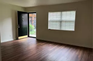 75 Roswell Ct NE, Atlanta, GA 30305 - Photo 3