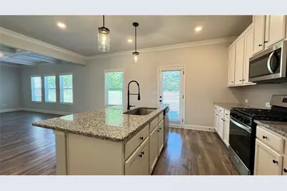 2920 Westgate Park Drive, Loganville, GA 30052 - Photo 15