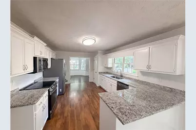 520 Fawn Lane, Loganville, GA 30052 - Photo 11
