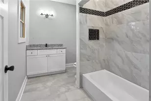 607 E Solomon St, Griffin, GA 30223 - Photo 21