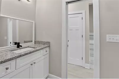 607 E Solomon Street, Griffin, GA 30223 - Photo 15