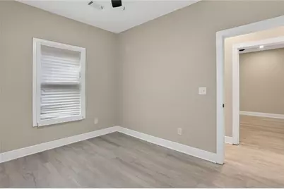 607 E Solomon Street, Griffin, GA 30223 - Photo 13