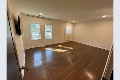 995 Fleetwood Circle SW, Atlanta, GA 30311 - Photo 9