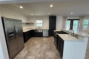 995 Fleetwood Cir SW, Atlanta, GA 30311 - Photo 3