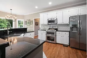 1011 Fairway Valley Dr, Woodstock, GA 30189 - Photo 17