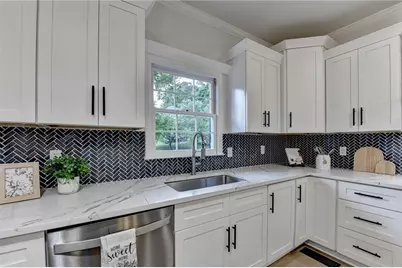2692 Thatcher Court, Lawrenceville, GA 30044 - Photo 13