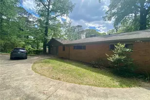 2700 The Fontainebleau SW, Atlanta, GA 30331 - Photo 13