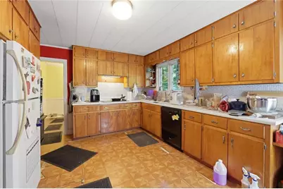 212 Oak Ridge Drive SE, Marietta, GA 30060 - Photo 5