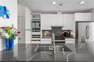 943 Peachtree St NE, Atlanta, GA 30309 - Photo 3