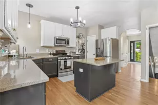 3129 Brookeview Ln NW, Kennesaw, GA 30152 - Photo 11