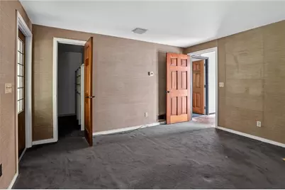 4015 McClatchey Circle NE, Atlanta, GA 30342 - Photo 17