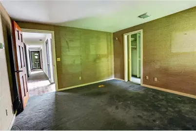 4015 McClatchey Circle NE, Atlanta, GA 30342 - Photo 31