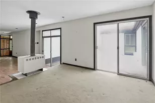 4015 McClatchey Cir NE, Atlanta, GA 30342 - Photo 13
