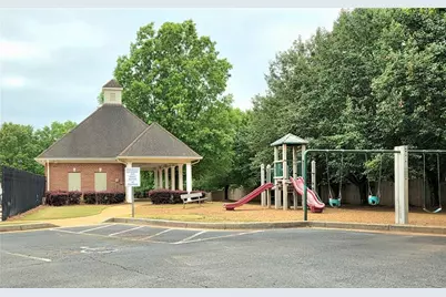 2355 Pemberton Point, Buford, GA 30519 - Photo 39