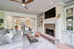 4452 Sandhurst Pl, Flowery Branch, GA 30542 - Photo 7