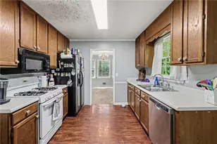 310 White Oak St, Dallas, GA 30157 - Photo 7
