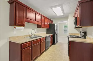 1804 Meadow Walk Dr, Monroe, GA 30656 - Photo 3