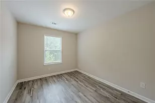 327 Ashigan St, Union City, GA 30291 - Photo 23