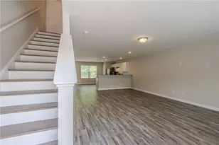 327 Ashigan St, Union City, GA 30291 - Photo 7