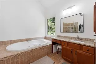 6005 Queens River Dr, Mableton, GA 30126 - Photo 19