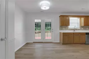 802 Cambridge Creek Dr SW, Conyers, GA 30094 - Photo 11