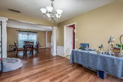 660 Glenbarrett Court NE, Marietta, GA 30066 - Photo 5