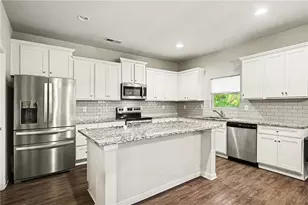 411 Arden Pl, Ellenwood, GA 30294 - Photo 3